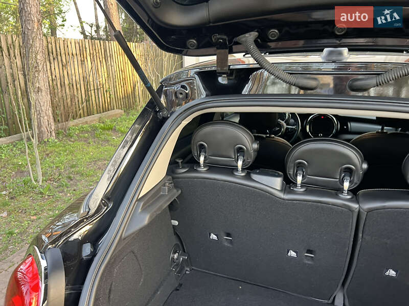 Хетчбек MINI Hatch 2017 в Києві