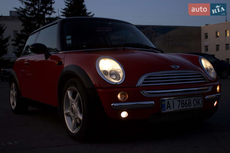 Хетчбек MINI Hatch 2002 в Фастові