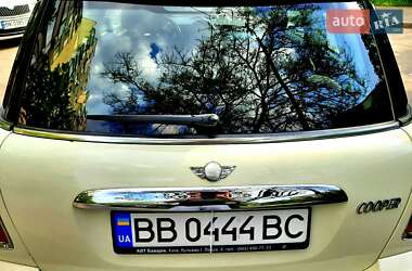 Хетчбек MINI Hatch 2012 в 