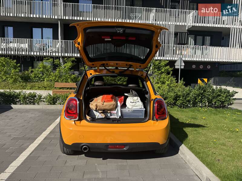 Хэтчбек MINI Hatch 2016 в Краматорске