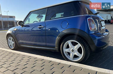 Хетчбек MINI Hatch 2008 в 