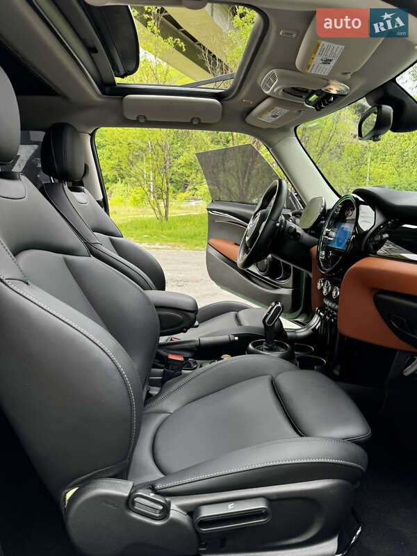 Хетчбек MINI Hatch 2022 в Києві фото 18 Хетчбек MINI Hatch 2022 в Києві