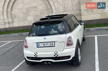 Хетчбек MINI Hatch 2012 в 