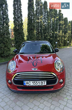 Хэтчбек MINI Hatch 2015 в 