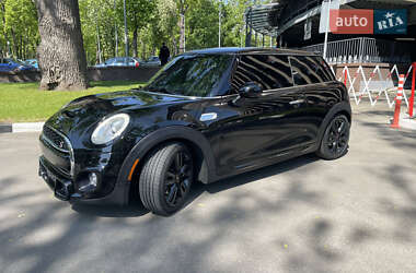 Хэтчбек MINI Hatch 2016 в 