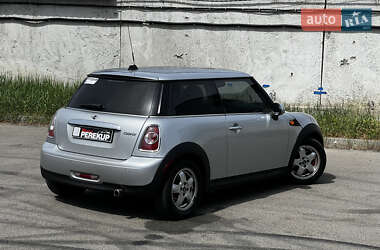 Хетчбек MINI Hatch 2010 в 