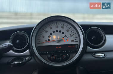 Хетчбек MINI Hatch 2010 в 