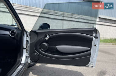 Хетчбек MINI Hatch 2010 в 