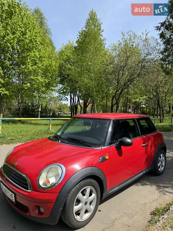 Хетчбек MINI Hatch 2009 в Рівному