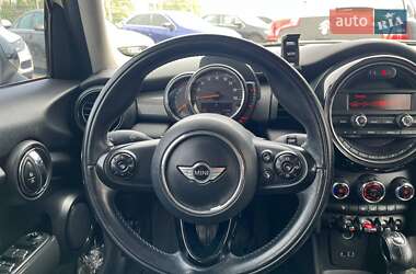 Хетчбек MINI Hatch 2014 в 