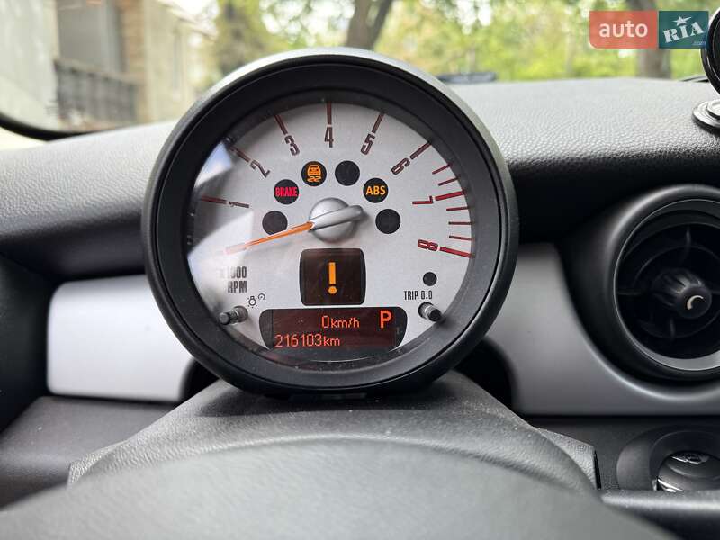 Хетчбек MINI Hatch 2013 в Львові