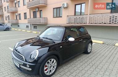 Хэтчбек MINI Hatch 2004 в 