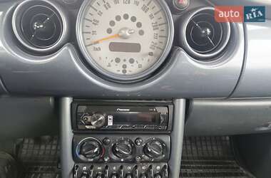 Хэтчбек MINI Hatch 2004 в 