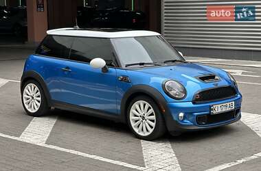 Хэтчбек MINI Hatch 2011 в 