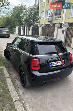 Хэтчбек MINI Hatch 2018 в 