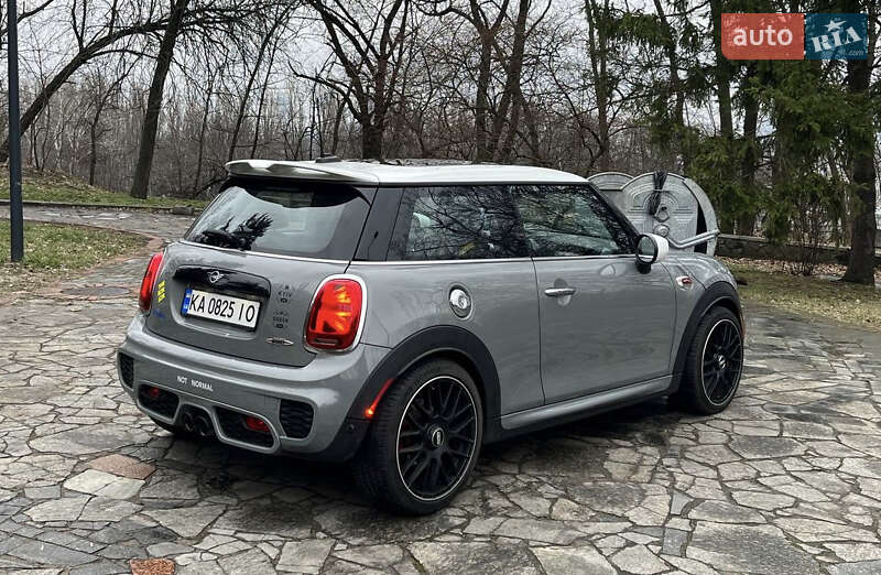 Хетчбек MINI Hatch 2020 в Києві