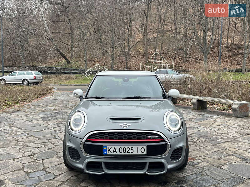 Хетчбек MINI Hatch 2020 в Києві