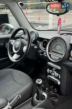 Хэтчбек MINI Hatch 2006 в 