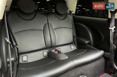 Хэтчбек MINI Hatch 2011 в 