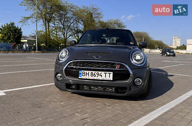 Хэтчбек MINI Hatch 2019 в 