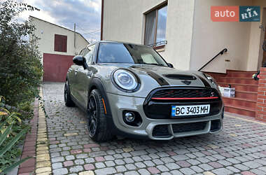 Хетчбек MINI Hatch 2018 в Львові
