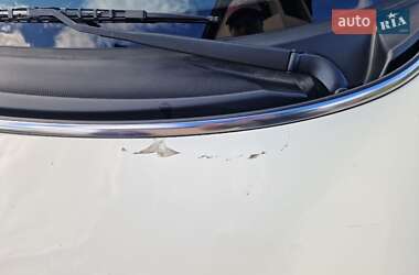 Хетчбек MINI Hatch 2012 в 
