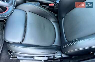 Хетчбек MINI Hatch 2017 в 