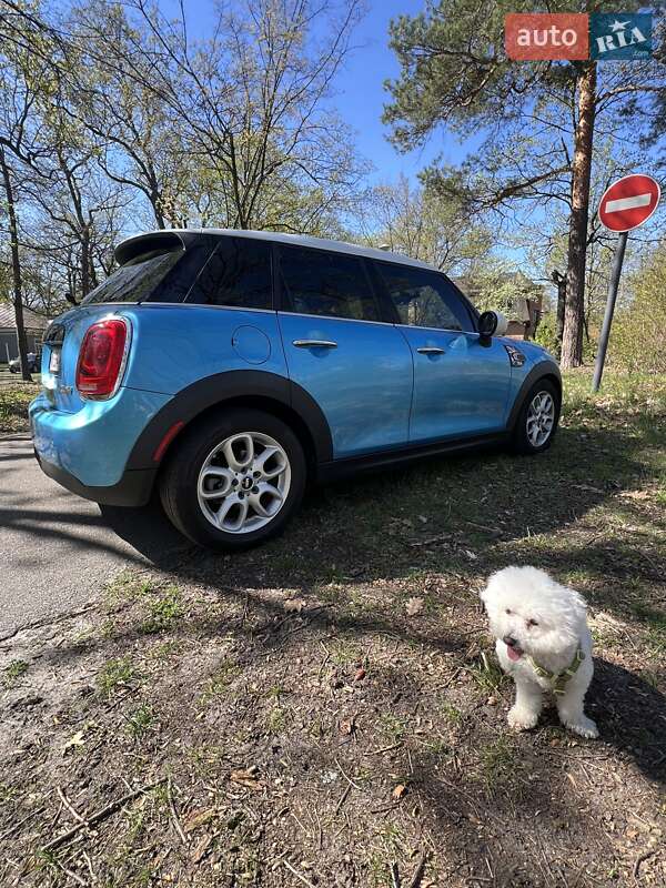 Хэтчбек MINI Hatch 2015 в Киеве