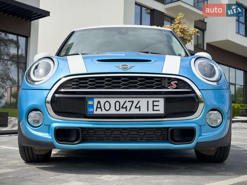 Хэтчбек MINI Hatch 2018 в Ужгороде фото 18 Хэтчбек MINI Hatch 2018 в Ужгороде