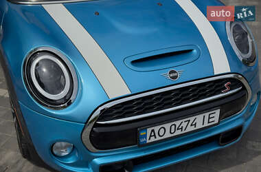 Хетчбек MINI Hatch 2018 в Ужгороді