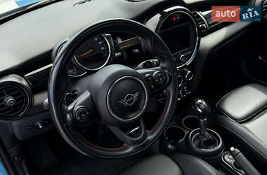 Хэтчбек MINI Hatch 2018 в 