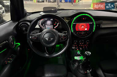 Хэтчбек MINI Hatch 2016 в 