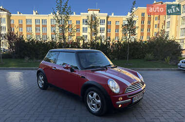 Хэтчбек MINI Hatch 2003 в 