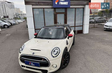 MINI Hatch 2014