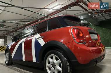 Хетчбек MINI Hatch 2016 в 