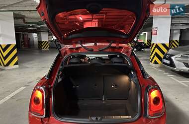 Хетчбек MINI Hatch 2016 в 
