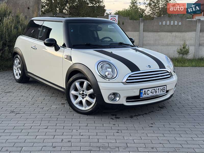 Хэтчбек MINI Hatch 2008 в 