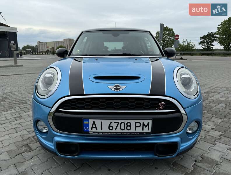 Хетчбек MINI Hatch 2015 в 