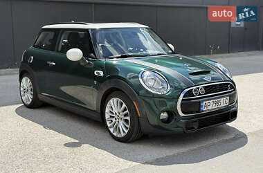 Хэтчбек MINI Hatch 2017 в 