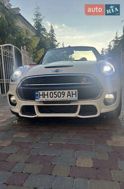 Хетчбек MINI Hatch 2017 в 