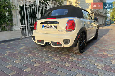 Хетчбек MINI Hatch 2017 в 