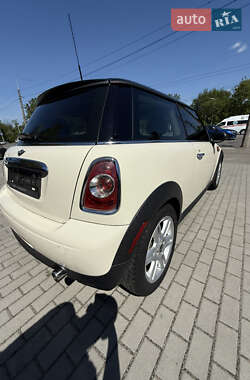 Хэтчбек MINI Hatch 2012 в 