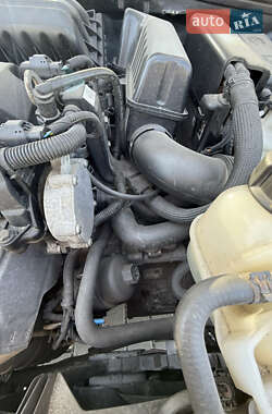 Хэтчбек MINI Hatch 2012 в 