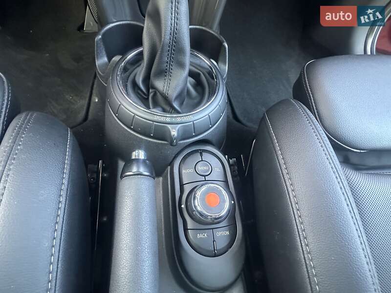 Хетчбек MINI Hatch 2015 в Києві