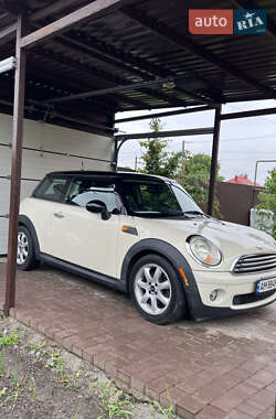 MINI Hatch 2010
