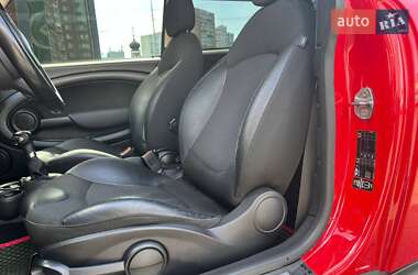 Хетчбек MINI Hatch 2013 в 