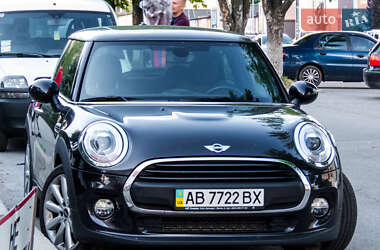 Хетчбек MINI Hatch 2015 в 