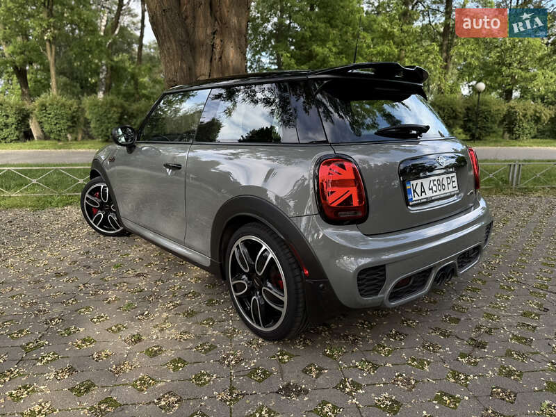 Хэтчбек MINI Hatch 2018 в Киеве фото 8 Хэтчбек MINI Hatch 2018 в Киеве