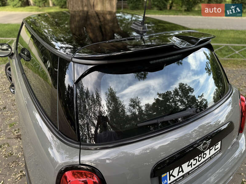 Хэтчбек MINI Hatch 2018 в Киеве фото 15 Хэтчбек MINI Hatch 2018 в Киеве
