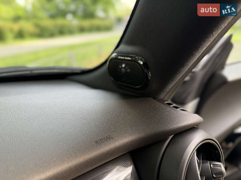 Хэтчбек MINI Hatch 2018 в Киеве фото 29 Хэтчбек MINI Hatch 2018 в Киеве